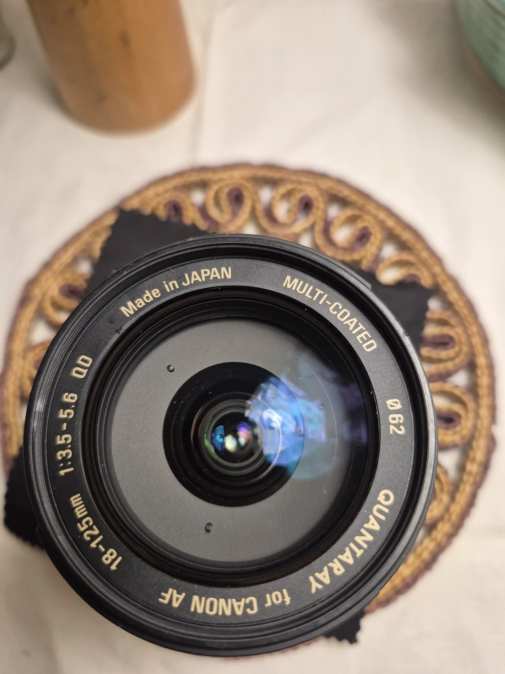 Canon Black DSLR Zoom Lens with Lens Cap